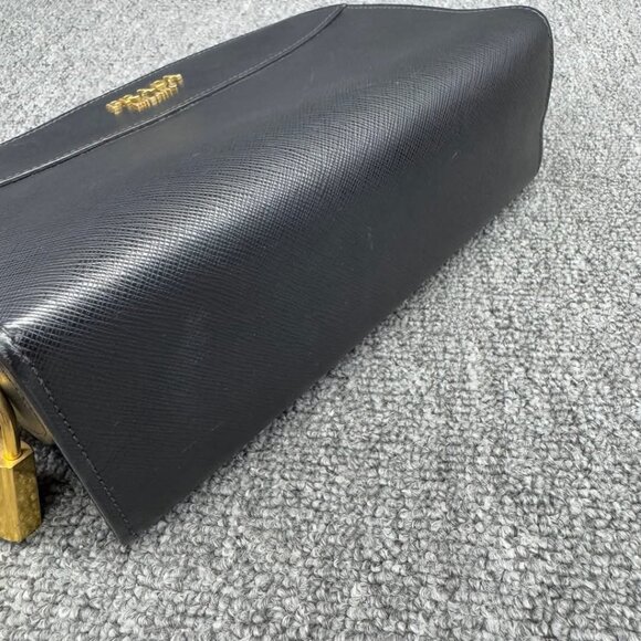 Prada Leather Shoulder Bag 650-053125 - Picture 7 of 15